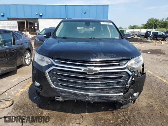 2019 Chevrolet Traverse LT Cloth with VIN 1GNEVGKW3KJ140288, listed as a Copart auction lot 67770945 with 114,858 mi miles and Clean title. Bid and sale history available at DreamBid. Image 5.