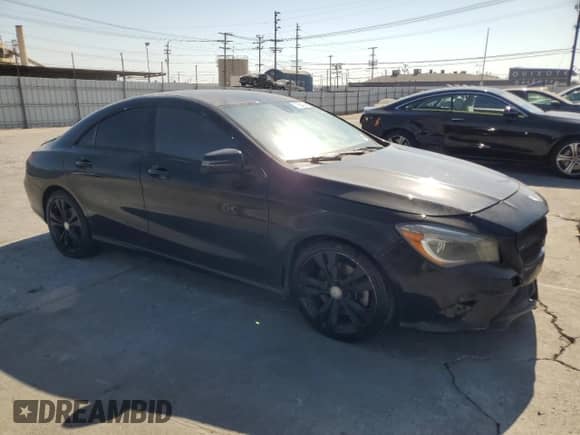 2014 Mercedes-Benz CLA 250 с VIN WDDSJ4EB1EN031930, выставлен на аукционе Copart как лот 89027185 с пробегом 156 604 миль миль и Чистый • Clean title. История ставок и продаж доступна на DreamBid. Изображение 4.