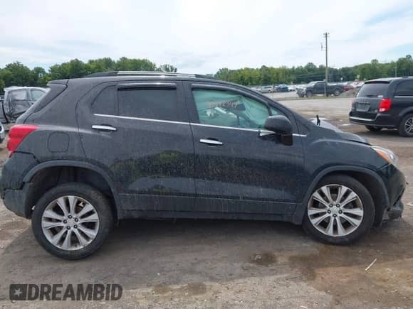 2017 Chevrolet Trax Premier с VIN 3GNCJRSB8HL282987, выставлен на аукционе IAAI как лот 42972347 с пробегом 102 681 миль миль и . История ставок и продаж доступна на DreamBid. Изображение 13.