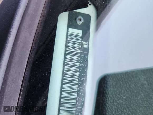 2007 Chevrolet Silverado 1500 1LT with VIN 1GCEC19C07Z509317, listed as a Copart auction lot 84037155 with 318,603 mi miles and Salvage title. Bid and sale history available at DreamBid. Image 12.