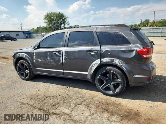 2015 Dodge Journey SXT with VIN 3C4PDCBB4FT655017, listed as a Copart auction lot 81322195 with 122,679 mi miles and Salvage title. Bid and sale history available at DreamBid. Image 2.