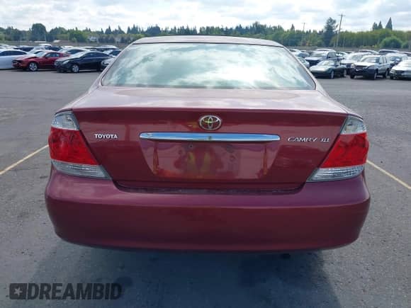 2006 Toyota Camry STD with VIN 4T1BE30K76U126852, listed as a IAAI auction lot 43124560 with 245,890 mi miles and . Bid and sale history available at DreamBid. Image 17.