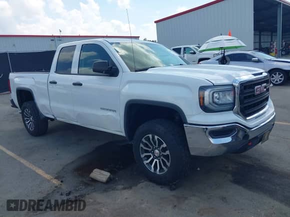 2018 GMC Sierra 1500 with VIN 1GTR1LEH9JZ323156, listed as a IAAI auction lot 42871195 with 83,257 mi miles and . Bid and sale history available at DreamBid. Image 1.