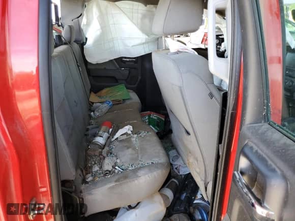 2016 GMC Sierra 1500 z VIN 1GTR1LEH9GZ227729, wystawiony jako Copart lot #80983184 z przebiegiem Nie podano mil oraz Szkoda całkowita • Salvage title. Historia ofert i sprzedaży dostępna na DreamBid. Obrazek 10.