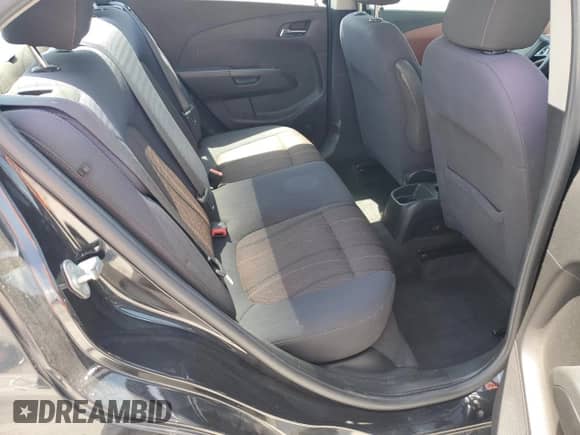2013 Chevrolet Sonic LT с VIN 1G1JD5SH1D4160761, выставлен на аукционе Copart как лот 61407935 с пробегом 152 962 миль миль и Списание • Salvage title. История ставок и продаж доступна на DreamBid. Изображение 10.
