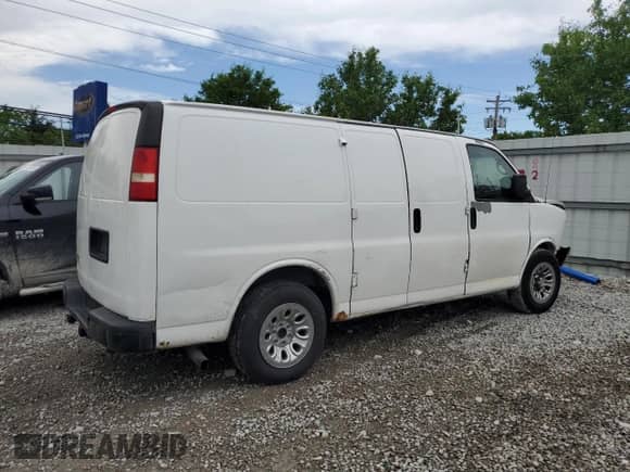 2011 Chevrolet Express Cargo with VIN 1GCSGAFX3B1168470, listed as a Copart auction lot 57462825 with 227,672 mi miles and Salvage title. Bid and sale history available at DreamBid. Image 3.