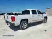 2018 Chevrolet Silverado 1500 LTZ z VIN 3GCUKSEC7JG177779, wystawiony jako Copart lot #70584755 z przebiegiem 93 353 mil mil oraz Szkoda całkowita • Salvage title. Historia ofert i sprzedaży dostępna na DreamBid. Obrazek 3.
