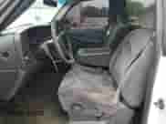 2000 GMC Sierra 1500 SL с VIN 1GTEC14W7YZ222401, выставлен на аукционе Copart как лот 51982835 с пробегом 142 540 миль миль и Списание • Salvage title. История ставок и продаж доступна на DreamBid. Изображение 7.