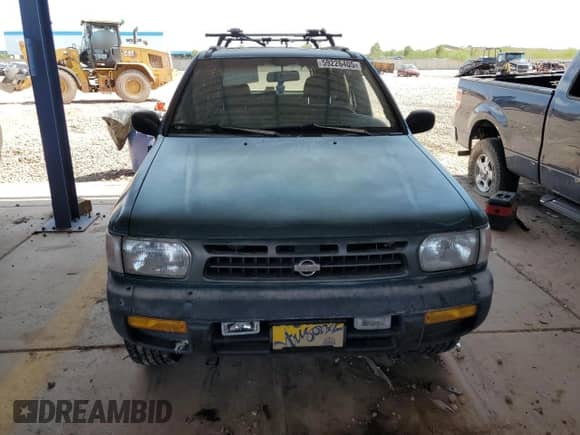 1997 Nissan Pathfinder XE z VIN JN8AR05Y6VW189139, wystawiony jako Copart lot #59226405 z przebiegiem 136 063 mil mil oraz Czysty tytuł • Clean title. Historia ofert i sprzedaży dostępna na DreamBid. Obrazek 5.