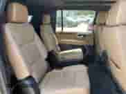 2021 Chevrolet Suburban Premier z VIN 1GNSKFKD9MR154950, wystawiony jako Copart lot #56714305 z przebiegiem 98 760 mil mil oraz Szkoda całkowita • Salvage title. Historia ofert i sprzedaży dostępna na DreamBid. Obrazek 11.