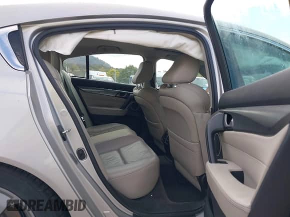 2010 Acura TL Technology с VIN 19UUA9F50AA007792, выставлен на аукционе IAAI как лот 43423943 с пробегом 83 563 миль миль и . История ставок и продаж доступна на DreamBid. Изображение 8.