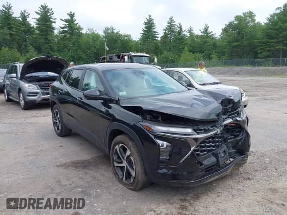 2024 Chevrolet Trax 1RS с VIN KL77LGE28RC103636, выставлен на аукционе IAAI как лот 42709352 с пробегом 35 192 миль миль и . История ставок и продаж доступна на DreamBid. Изображение 1.
