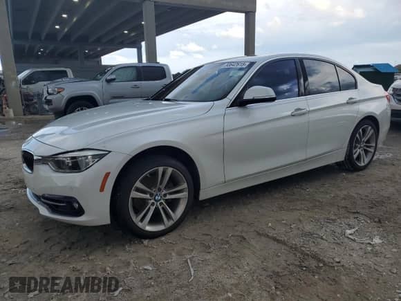 2018 BMW 3 Series 330i with VIN WBA8B9G53JNU97498, listed as a Copart auction lot 80642615 with 84,952 mi miles and Salvage title. Bid and sale history available at DreamBid. Image 1.