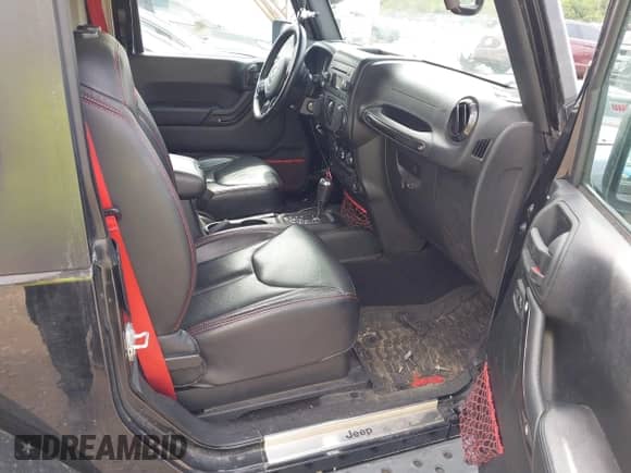 2018 Jeep Wrangler Rubicon Recon with VIN 1C4BJWCG6JL814834, listed as a IAAI auction lot 42327297 with 59,623 mi miles and . Bid and sale history available at DreamBid. Image 5.