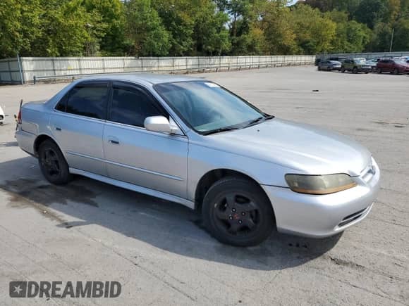 2001 Honda Accord LX с VIN 1HGCG56411A044442, выставлен на аукционе Copart как лот 80172995 с пробегом 153 023 миль миль и Списание • Salvage title. История ставок и продаж доступна на DreamBid. Изображение 4.