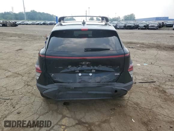 2024 Hyundai Kona SEL с VIN KM8HBCAB2RU139563, выставлен на аукционе Copart как лот 67428135 с пробегом 18 123 миль миль и Чистый • Clean title. История ставок и продаж доступна на DreamBid. Изображение 6.
