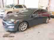 2019 Chevrolet Malibu LT с VIN 1G1ZD5ST7KF175113, выставлен на аукционе IAAI как лот 43059100 с пробегом 133 513 миль миль и . История ставок и продаж доступна на DreamBid. Изображение 17.