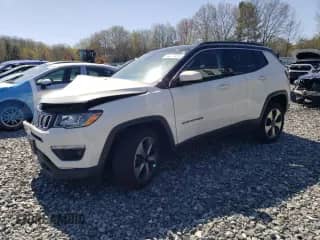 2018 Jeep Compass Latitude с VIN 3C4NJDBB9JT246350, выставлен на аукционе Copart как лот 54673315 с пробегом 91 053 миль миль и Списание • Salvage title. История ставок и продаж доступна на DreamBid. Изображение 1.