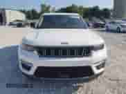 2022 Jeep Grand Cherokee с VIN 1C4RJYB6XN8746985, выставлен на аукционе Copart как лот 67605365 с пробегом 26 646 миль миль и Списание • Salvage title. История ставок и продаж доступна на DreamBid. Изображение 5.