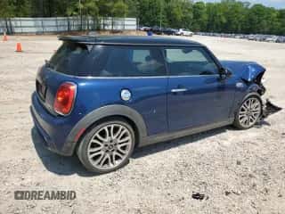 2015 MINI Hardtop S with VIN WMWXP7C54FT740648, listed as a Copart auction lot 55412595 with 51,810 mi miles and Salvage title. Bid and sale history available at DreamBid. Image 3.