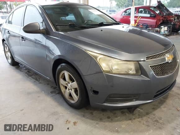 2013 Chevrolet Cruze 1LT with VIN 1G1PC5SB8D7167438, listed as a IAAI auction lot 43393029 with 143,504 mi miles and . Bid and sale history available at DreamBid. Image 1.