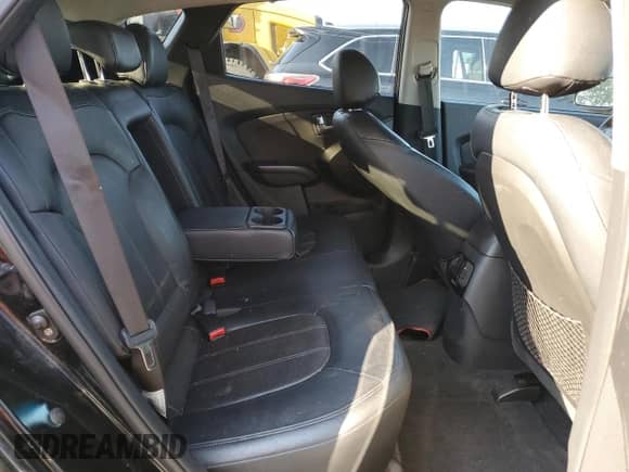 2014 Hyundai Tucson Walking Dead Edition z VIN KM8JUCAG1EU939644, wystawiony jako Copart lot #65899175 z przebiegiem 171 118 mil mil oraz Szkoda całkowita • Salvage title. Historia ofert i sprzedaży dostępna na DreamBid. Obrazek 11.