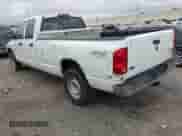 2007 Dodge 1500 ST z VIN 1D7HU18P27J600043, wystawiony jako IAAI lot #41625802 z przebiegiem 170 706 mil mil oraz . Historia ofert i sprzedaży dostępna na DreamBid. Obrazek 3.