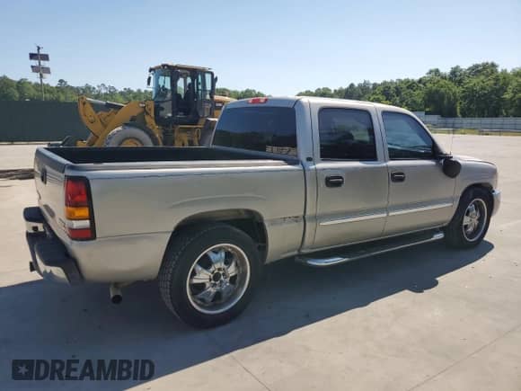 2006 GMC Sierra 1500 SLE2 with VIN 2GTEC13T161120864, listed as a Copart auction lot 54378605 with 179,636 mi miles and Salvage title. Bid and sale history available at DreamBid. Image 3.