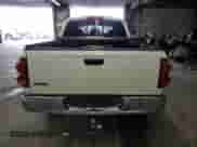 2007 Dodge 1500 SLT z VIN 3D7KR19D07G833903, wystawiony jako Copart lot #87939265 z przebiegiem 229 748 mil mil oraz Szkoda całkowita • Salvage title. Historia ofert i sprzedaży dostępna na DreamBid. Obrazek 6.