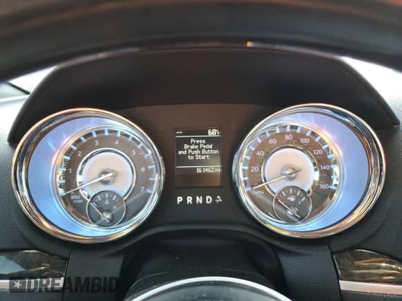 2011 Chrysler 300 C с VIN 2C3CK6CT6BH612190, выставлен на аукционе Copart как лот 53546705 с пробегом 161 462 миль миль и Списание • Salvage title. История ставок и продаж доступна на DreamBid. Изображение 9.