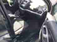 2015 Dodge Journey SE с VIN 3C4PDCABXFT670087, выставлен на аукционе IAAI как лот 42020108 с пробегом 140 274 миль миль и . История ставок и продаж доступна на DreamBid. Изображение 5.