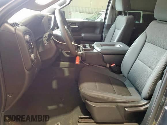 2022 Chevrolet Silverado 1500 Custom z VIN 1GCPYBEK5NZ209752, wystawiony jako Copart lot #69299255 z przebiegiem 113 761 mil mil oraz Szkoda całkowita • Salvage title. Historia ofert i sprzedaży dostępna na DreamBid. Obrazek 7.