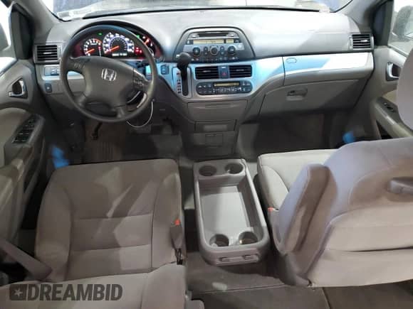 2008 Honda Odyssey EX z VIN 5FNRL38448B102616, wystawiony jako Copart lot #80720745 z przebiegiem 88 223 mil mil oraz Szkoda całkowita • Salvage title. Historia ofert i sprzedaży dostępna na DreamBid. Obrazek 8.