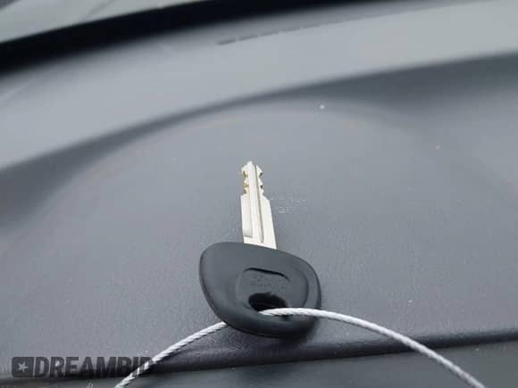 2005 Hyundai Tucson GLS с VIN KM8JN12D45U050519, выставлен на аукционе IAAI как лот 42740003 с пробегом 193 690 миль миль и . История ставок и продаж доступна на DreamBid. Изображение 11.