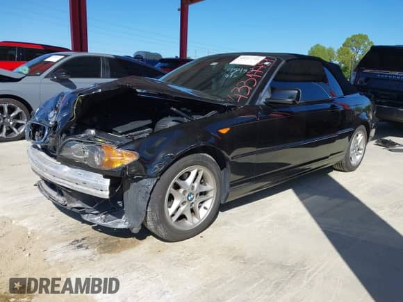 2004 BMW 3 Series 325Ci с VIN WBABW33414PL25483, выставлен на аукционе IAAI как лот 43450806 с пробегом 42 080 миль миль и . История ставок и продаж доступна на DreamBid. Изображение 2.