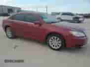 2014 Chrysler 200 Touring с VIN 1C3CCBBB8EN177067, выставлен на аукционе Copart как лот 87655885 с пробегом 161 046 миль миль и Списание • Salvage title. История ставок и продаж доступна на DreamBid. Изображение 4.