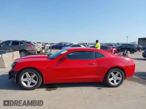 2012 Chevrolet Camaro 1LT с VIN 2G1FB1E38C9158912, выставлен на аукционе IAAI как лот 43171419 с пробегом 219 493 миль миль и . История ставок и продаж доступна на DreamBid. Изображение 15.