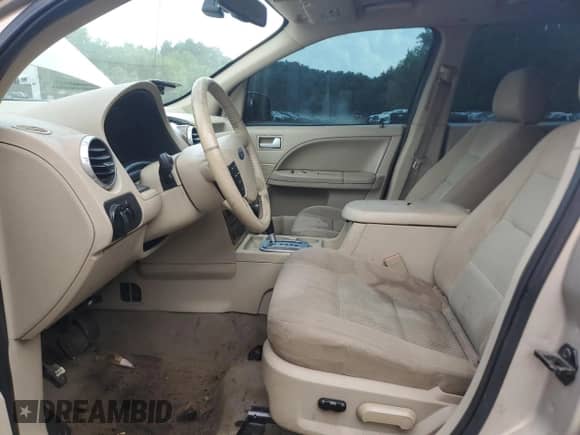 2007 Ford Freestyle SEL с VIN 1FMDK02107GA25057, выставлен на аукционе Copart как лот 65912065 с пробегом 170 807 миль миль и Чистый • Clean title. История ставок и продаж доступна на DreamBid. Изображение 7.