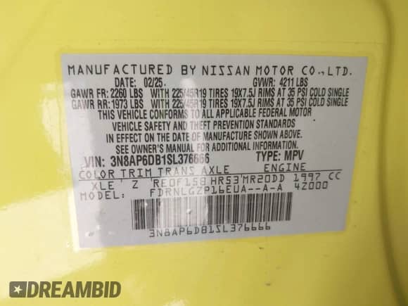 2025 Nissan Kicks SR with VIN 3N8AP6DB1SL376666, listed as a IAAI auction lot 42602940 with 4,212 mi miles and . Bid and sale history available at DreamBid. Image 9.