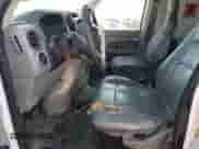 2011 Ford Econoline Cargo Commercial с VIN 1FTNS2EW9BDA13916, выставлен на аукционе Copart как лот 67259264 с пробегом Не указан миль и Списание • Salvage title. История ставок и продаж доступна на DreamBid. Изображение 7.