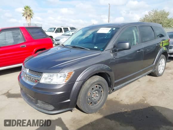2015 Dodge Journey SE с VIN 3C4PDCAB6FT596215, выставлен на аукционе IAAI как лот 43347601 с пробегом 132 168 миль миль и . История ставок и продаж доступна на DreamBid. Изображение 2.