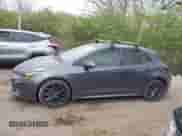 2024 Toyota Corolla XSE z VIN JTNC4MBE0R3232297, wystawiony jako IAAI lot #42063444 z przebiegiem 20 522 mil mil oraz . Historia ofert i sprzedaży dostępna na DreamBid. Obrazek 14.