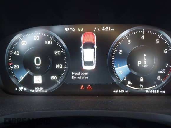 2022 Volvo S60 Inscription z VIN 7JRL12TL8NG162261, wystawiony jako IAAI lot #41417503 z przebiegiem 16 199 mil mil oraz . Historia ofert i sprzedaży dostępna na DreamBid. Obrazek 7.