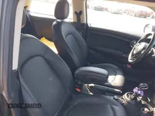 2019 MINI Hardtop Cooper with VIN WMWXP5C55K2H29892, listed as a IAAI auction lot 42411562 with 54,754 mi miles and . Bid and sale history available at DreamBid. Image 5.