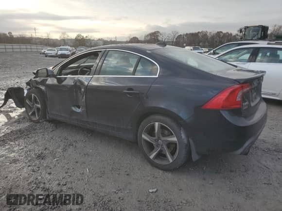 2014 Volvo S60 T6 with VIN YV1902FH2E2293308, listed as a Copart auction lot 85340634 with Not provided miles and Salvage title. Bid and sale history available at DreamBid. Image 2.