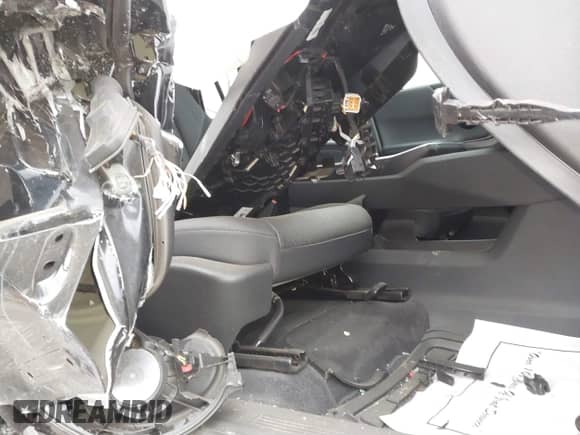 2025 Chevrolet Equinox AWD LT с VIN 3GNAXPEG9SL160521, выставлен на аукционе IAAI как лот 41287850 с пробегом 2 554 миль миль и . История ставок и продаж доступна на DreamBid. Изображение 5.