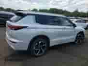 2024 Mitsubishi Outlander SEL with VIN JA4T5WA91RZ013342, listed as a Copart auction lot 61226515 with Not provided miles and Salvage title. Bid and sale history available at DreamBid. Image 3.