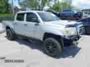 2007 Toyota Tacoma PreRunner z VIN 3TMJU62N57M046242, wystawiony jako IAAI lot #42849678 z przebiegiem 234 458 mil mil oraz . Historia ofert i sprzedaży dostępna na DreamBid. Obrazek 1.