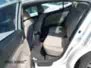 2017 Hyundai Elantra SE z VIN 5NPD84LF8HH058910, wystawiony jako IAAI lot #41938024 z przebiegiem 85 628 mil mil oraz . Historia ofert i sprzedaży dostępna na DreamBid. Obrazek 8.