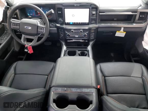 2025 Ford F-250 XL с VIN 1FT8W2BT1SED19286, выставлен на аукционе Copart как лот 69063595 с пробегом 2 499 миль миль и На запчасти • Non repairable. История ставок и продаж доступна на DreamBid. Изображение 8.